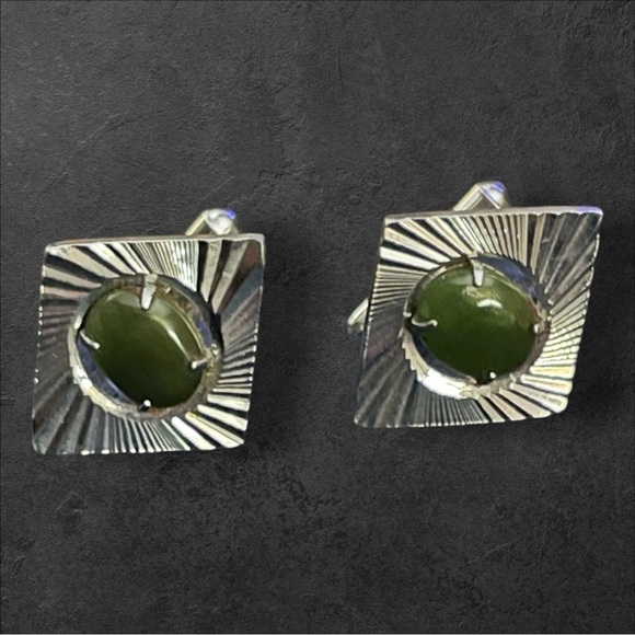 Genuine Green Jade Stone & Silver Tone Quality Vintage Cuff Links - Picture 1 of 3